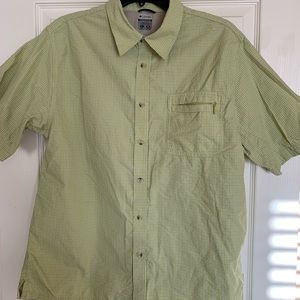Mens Columbia shirt Large vented back